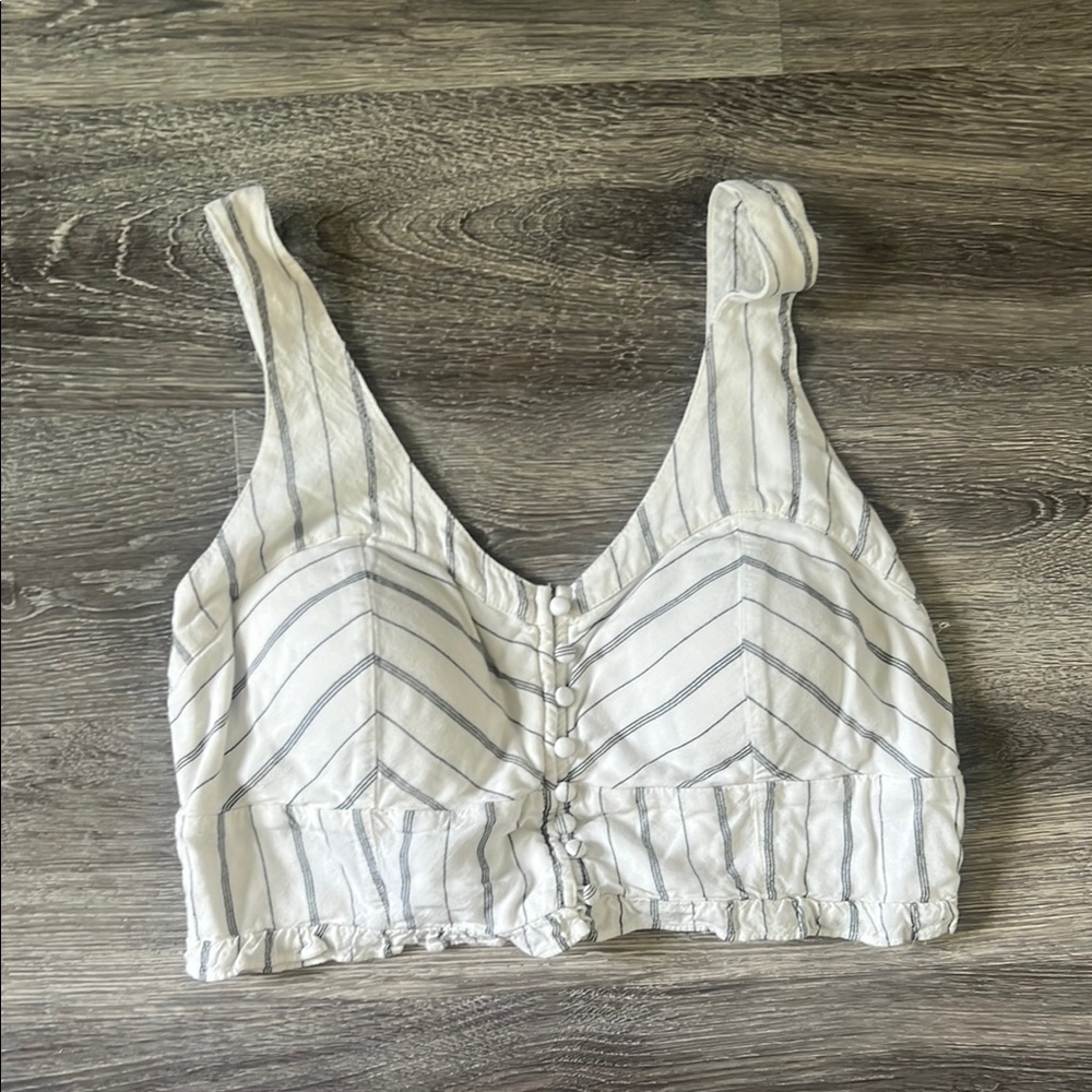 American Eagle Outfitters White Ribbed Sleeveless Crop Top